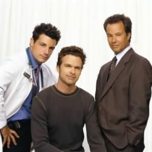 Foto Strong Medicine