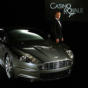 Foto 007 - Cassino Royale