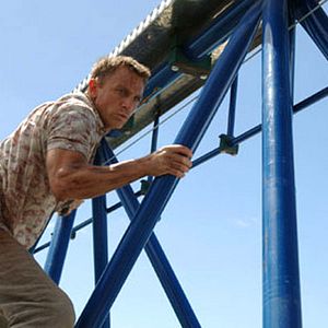 Foto 007 - Cassino Royale