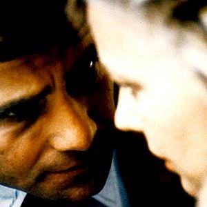 Foto Uma Mulher Sob Influência