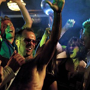 Foto 11 Homens Dentro do Campo e Fora do Armário