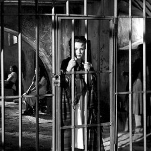 Foto Santa Entre Demônios