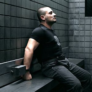 Foto Chrysalis - Um Futuro não Muito Distante