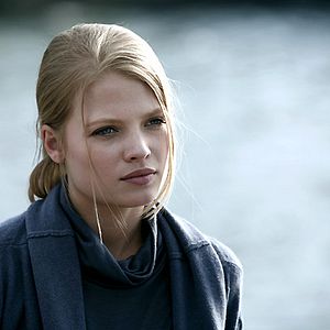 Foto Chrysalis - Um Futuro não Muito Distante