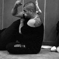 Foto Chrysalis - Um Futuro não Muito Distante