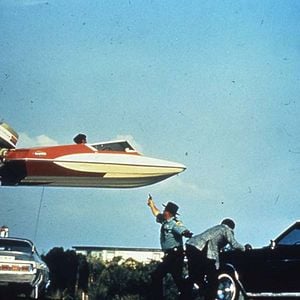 Foto Com 007 Viva e Deixe Morrer