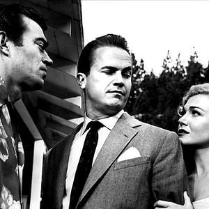 Foto A Morte Num Beijo