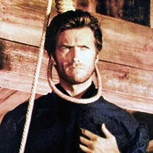 Foto Três Homens em Conflito