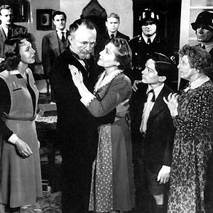 Foto Os Carrascos Também Morrem