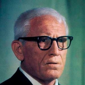 Foto Adivinhe Quem Vem para Jantar