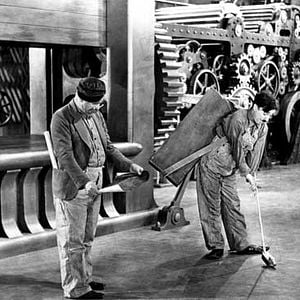 Foto Tempos Modernos