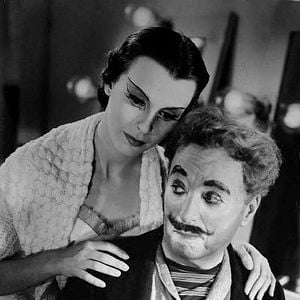 Foto Luzes da Ribalta