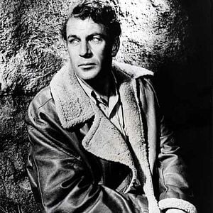 Foto Por Quem os Sinos Dobram