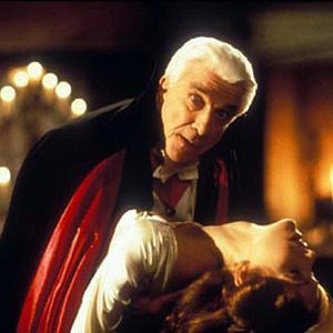 Foto Drácula - Morto, mas Feliz