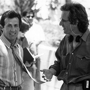 Foto Pare! Senão Mamãe Atira