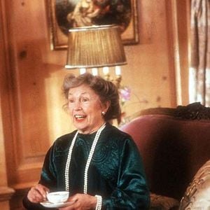 Foto Arthur 2, o Milionário Arruinado