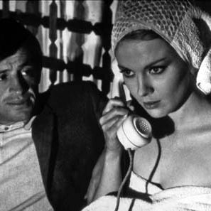 Foto Ouro, Brilhantes e Morte