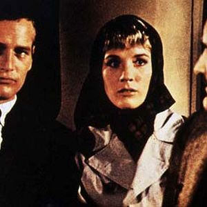 Foto Cortina Rasgada