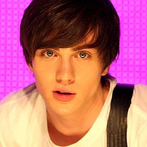 Foto Gatos, Fios Dentais e Amassos