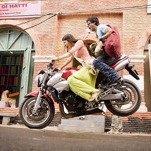 Foto Rab Ne Bana Di Jodi