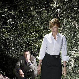 Foto Above Suspicion