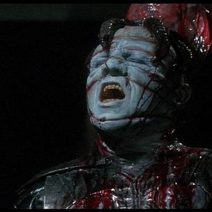 Foto Hellraiser II - Renascido das Trevas