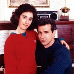 Foto Raising Miranda