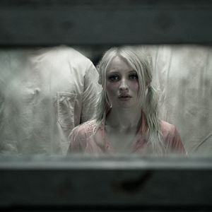 Foto Sucker Punch - Mundo Surreal