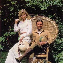 Foto Bring 'Em Back Alive