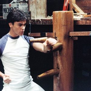 Foto Retroceder Nunca, Render-se Jamais