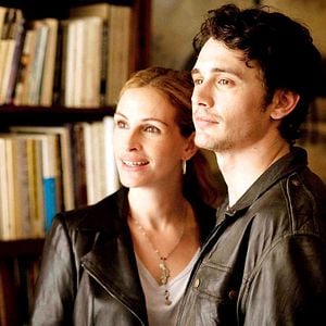 Foto Comer Rezar Amar