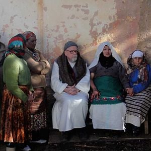 Foto Homens e Deuses