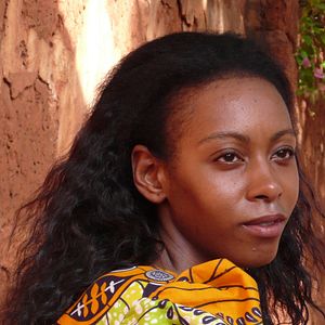 Foto Nossa Estrangeira