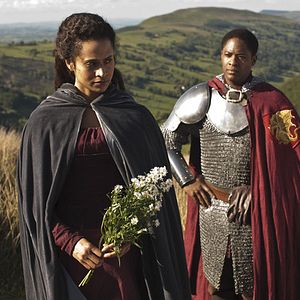 Foto Angel Coulby