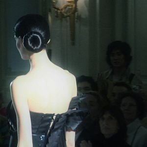 Foto Images de femmes ou le corset social