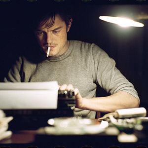 Foto Sam Riley