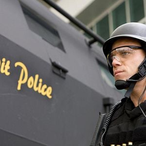 Foto S.W.A.T. - Comando Especial 2