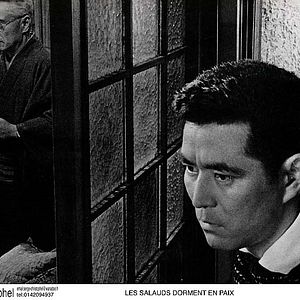 Foto Homem Mau Dorme Bem