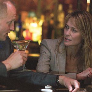 Foto Um Tira Acima da Lei