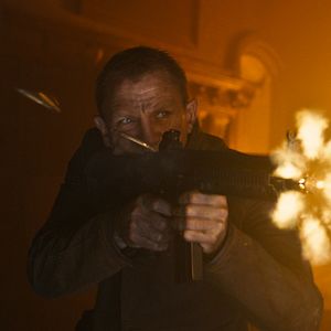 Foto 007 - Operação Skyfall