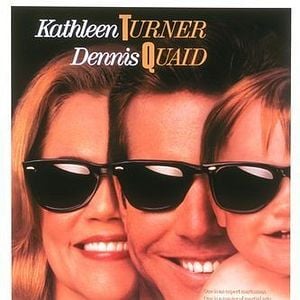 Foto Dois Espiões e Um Bebê