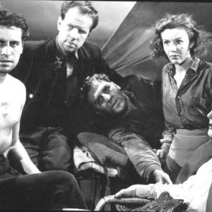 Foto Um Barco e Nove Destinos