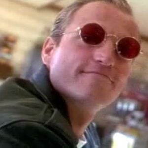 Foto Assassinos por Natureza