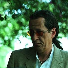 Foto O Amor Custa Caro