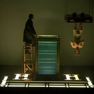 Foto Atos que Desafiam a Morte