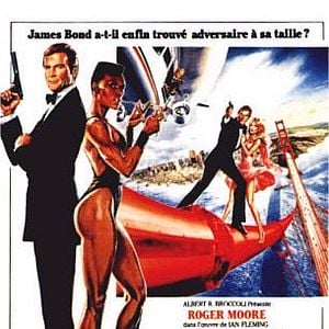 Foto 007 Na Mira dos Assassinos