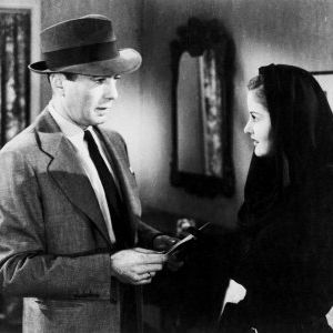 Foto À Beira do Abismo