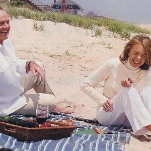 Foto Alguém Tem Que Ceder