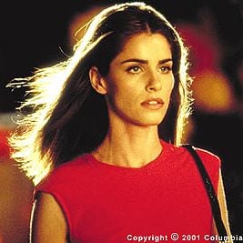 Foto Mulher Infernal