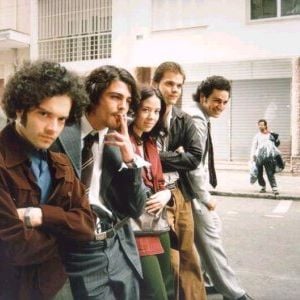 Foto Ação Entre Amigos